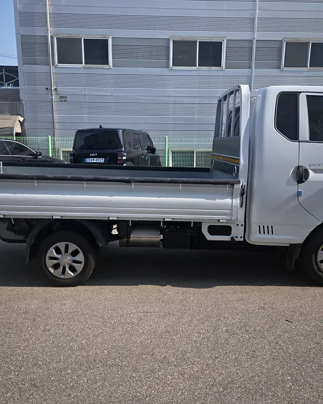 차캄화물 출고 차량 - 포터2 카고 측면 리스 견적
